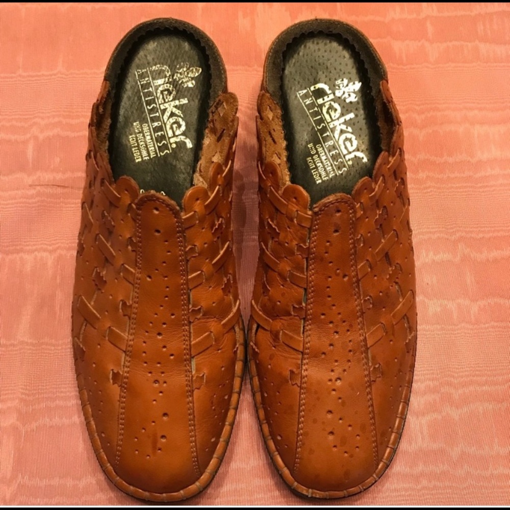 Rieker cognac leather women’s woven mules size 39